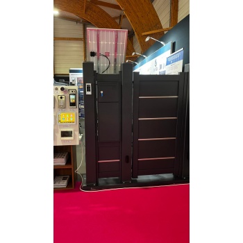 whatsapp_image_2025-10-22_a_09_53_54_148d1cf3_2021840626